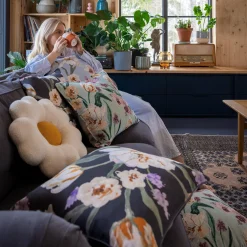 Pentik Tyynynpäälliset Ja Tyynyt^Helmililja Tyynynpäällinen Gobeliini Vaaleanvihreä