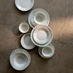 Pentik Lautaset Ja Kulhot^Saaga Lautanen Harmaa