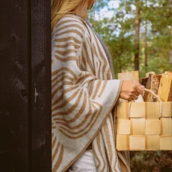 Pentik Asusteet^Vilja Villaponcho Ruskea